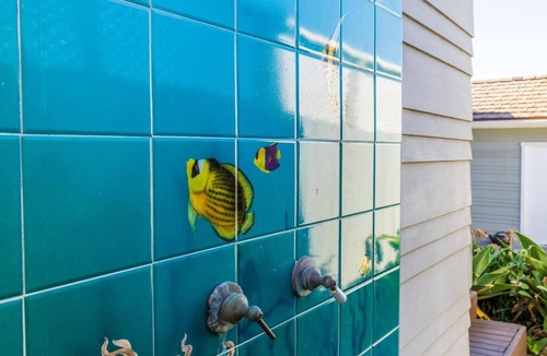 Village of La Jolla House | “Blue Door Cottage by the Sea,” La Jolla Village & Cove, Only 4 blocks to Beach