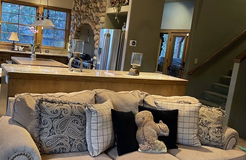 Blue Jay House | Blue Jay Lake House
