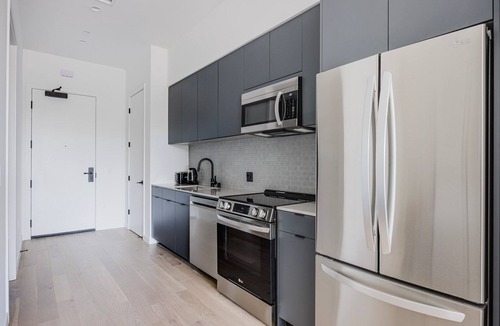 Mid-Wilshire Apartment | Blueground | Mid-Wilshire, AC, w/d, nr LACMA