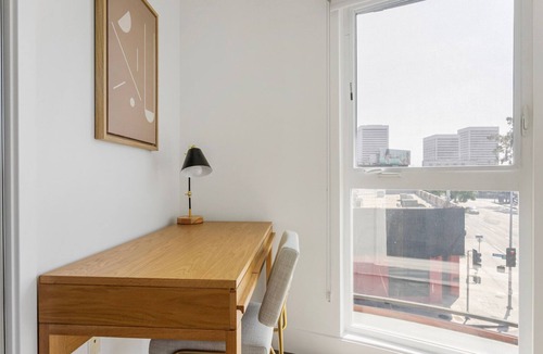Sawtelle Apartment | Blueground | Sawtelle, rooftop, nr Culver City Park