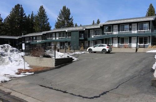 Lakeside Park Hotel | Bluelake Inn @ Heavenly Village