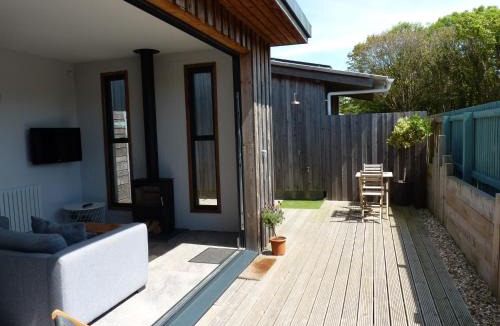 Croyde Apartment | Board Room at Green Rooms