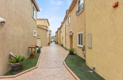 Lincoln Acres House | Boho 4Bedroom Family Townhome (10 min to SD Zoo)