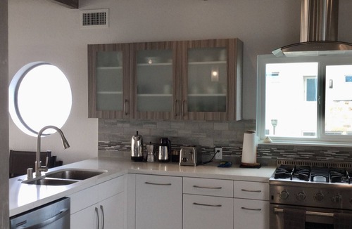Pierpont Bay House | BOOK 3 NIGHTS GET THE 4TH FOR FREE OCEANFRONT!