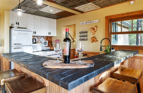 Lake Arrowhead Cabin | Bootlegger's Run