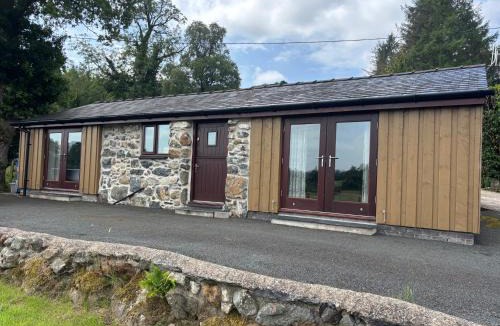 Llanuwchllyn House | Bothi