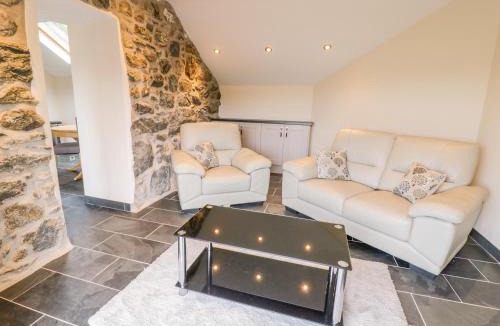 Llanuwchllyn House | Bothi