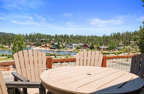 Big Bear Lake Ski Chalet | Boulder Bay Chalet Lakefront - Luxury Lakefront, Hot Tub, Pool Table, Foosball, Ping Pong, Lake View
