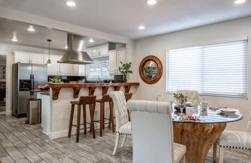 Marina House | Boutique Home close to Monterey, Big Sur, Carmel STR25-20