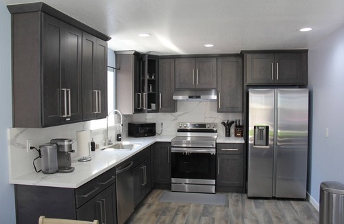 Northside House | Brand New 2Bed/2Bath Guesthouse w/Parking, Laundry, 1G net in San Jose Downtown