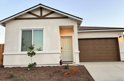 Lemoore House | Brand new 3 bedroom 2 bath home near Lemoore Golf Coursen