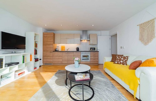 Deptford Apartment | Brand New Cosy Apartment in Greenwich