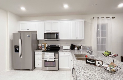 Chino House | Brand new house great for Large or multi Families