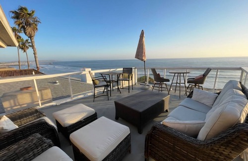 North Pacific Beach Apartment | Breathtaking Ocean Front Pacific Beach Apt.