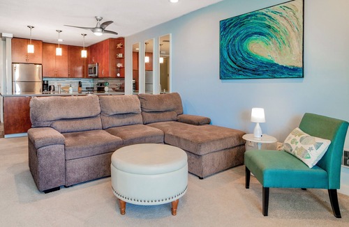 Townsite Condo | Breathtaking Views, Steps to the Sand, Beach Resort