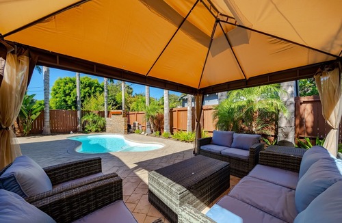 Brentwood House | Brentwood Pool/Spa Home Close to Everything!