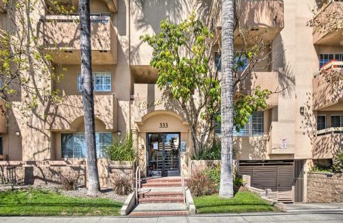 Burbank Apartment | Bright Burbank Condo Less Than 2 Mi to Griffith Park!