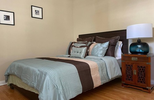 San Gabriel House | Bright, Happy, Serene Local Spot