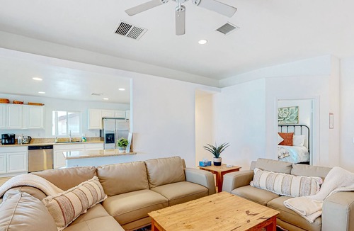 Indian Cove House | Bright & spacious home with firepit, enclosed backyard - dog-friendly
