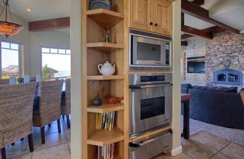 Park Hill House | Bristol By the Sea: 3 BR, 3 BA House in Cambria, Sleeps 8