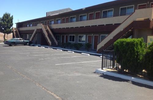 Barstow Hotel | Budget Inn On Historic Route 66, Barstow