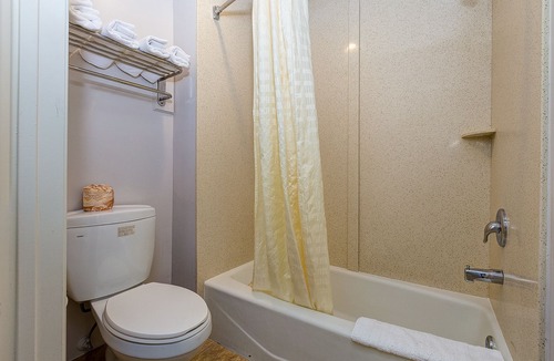Northwest Anaheim Hotel | Buena Vista Inn
