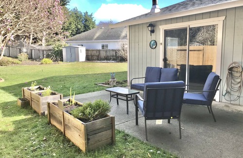 McKinleyville House | Butterfly Cove/5 minutes to Beaches and Redwoods
