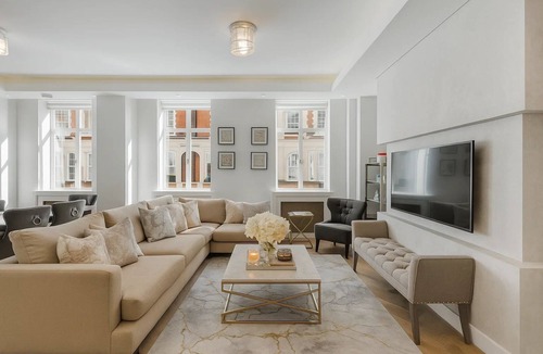 Mayfair Apartment | By Park Lane Mayfair 2 Bedroom 1000sqft Sleeps 6