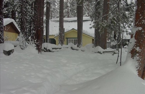 Sierra Tract Cabin | Cabin on Meadow, Near Lake/Heavenly Resort $100nt. After Oct 31, 408-315-2408