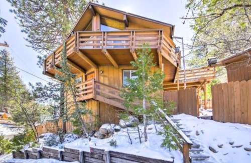 Arrowbear Lake House | Cabin with Mtn Views and Deck, 5 Min To Arrowbear Lake!