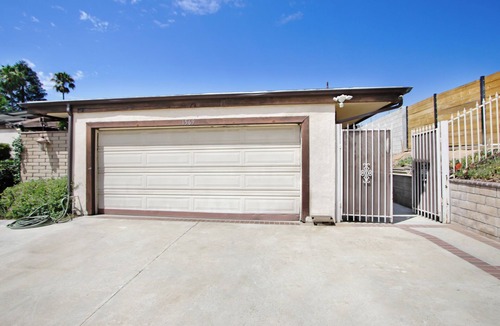 Azusa House | Cal King BR Pet-Friendly self control AC