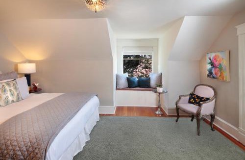 Healdsburg Bed & Breakfast | Calderwood Inn