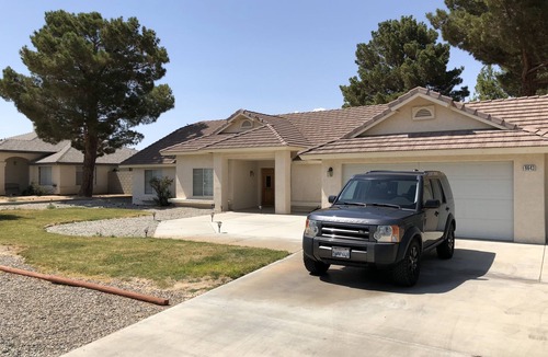 California City House | California City Tastefully Modern 4 Bd Vacation home