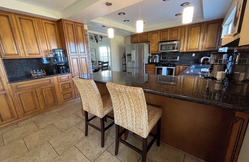 Corona House | California Style and comfort! 4 bedroom House in South Corona!