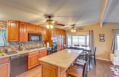 Pumpkin Center House | California Vacation Rental w/Full Kitchen & Yard!