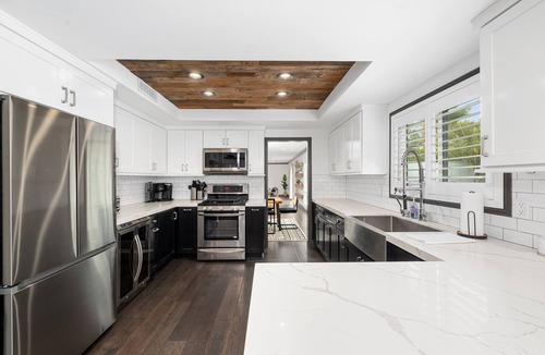 Fullerton House | CaliRica 6mi to disney/Heated Pool
