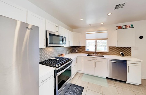 Palm Springs House | Camino Parocela Charms