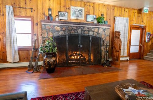 Camp Richardson Hotel | Camp Richardson Resort