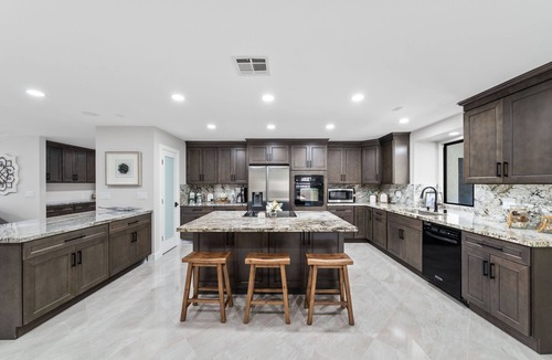 Canyon Lake House | Canyon Lake Fun in the Sun! Fully Remodeled, ammenities WiFi & AC