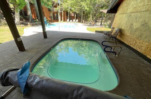 Mammoth Lakes Apartment | Canyon Lodge properties by 101 Great Escapes
