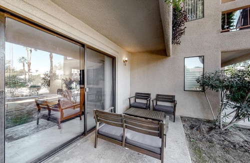 Cathedral City House | Canyon Shores