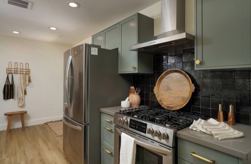 Olde Carlsbad House | Carlsbad Coastal Retreat · Carlsbad Hot Tub 30+ Day Stay 1 Mi to Beach