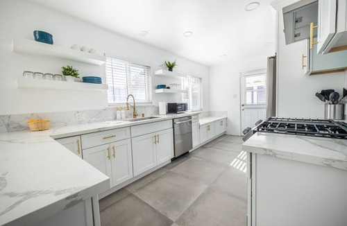 Moreno Valley House | Casa Azul - close to CBU/DTWNn