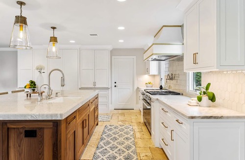 Thousand Oaks House | Casa Azul - Mediterranean Resort-Style Home
