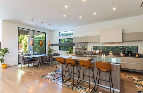 Mid-Wilshire House | Casa Bella by Oraklus