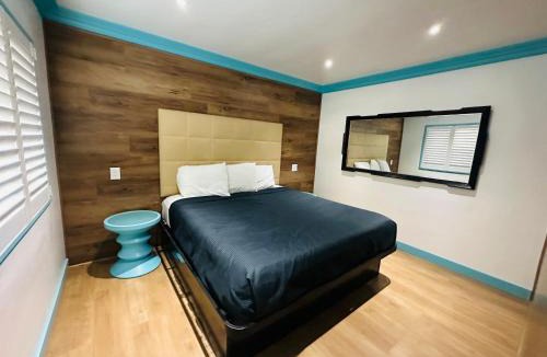 Whittier Hotel | Casa Blanca Inn - Whittier, Los Angeles