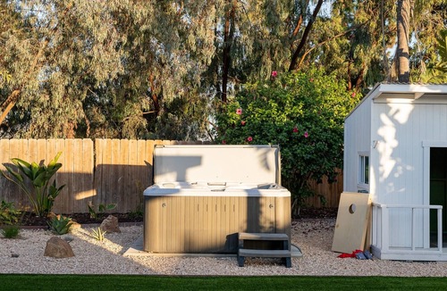 Vista House | Casa Buena New 4 bedroom house with hot tub