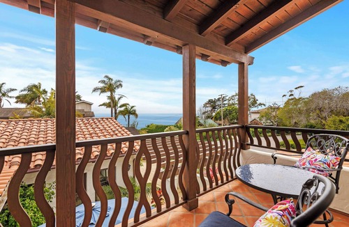 West Mesa House | Casa de Lujo | Spanish Seaside Retreat