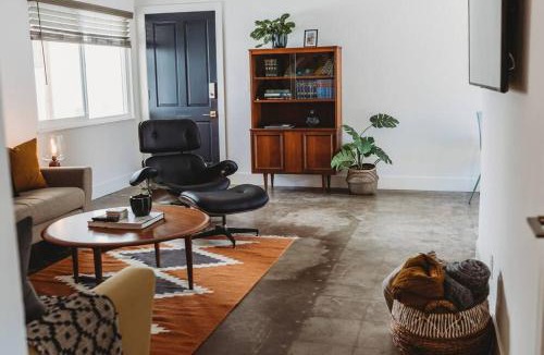 San Juan Capistrano House | Casa de Vaqueros! Family&Pet Friendly! 3mi to the Beach!