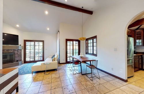 Beachwood Canyon Ski Chalet | Casa Vista! Stunning Direct Hollywood Sign Views!